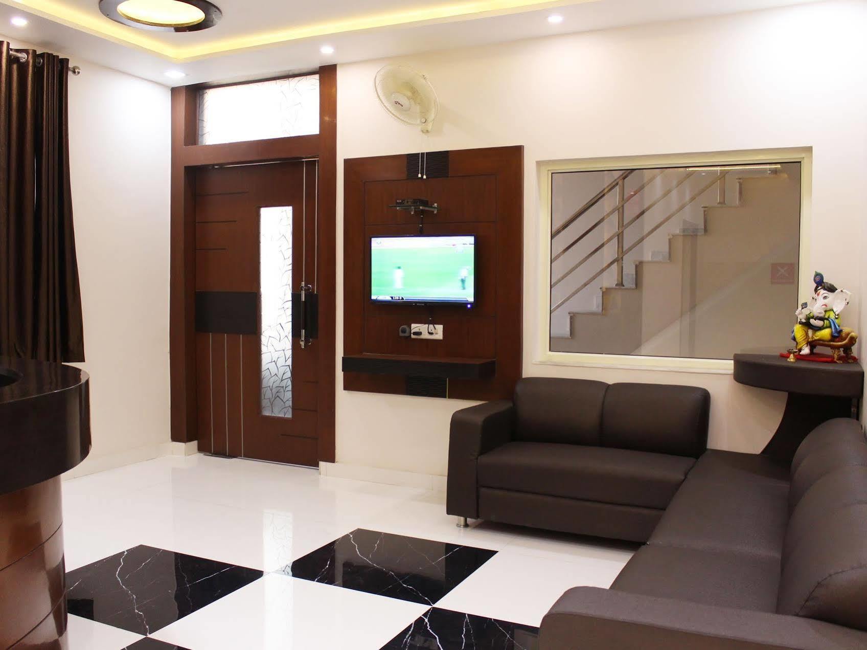 OYO 3202 Hotel Gayatri Residency Agra  Exterior foto